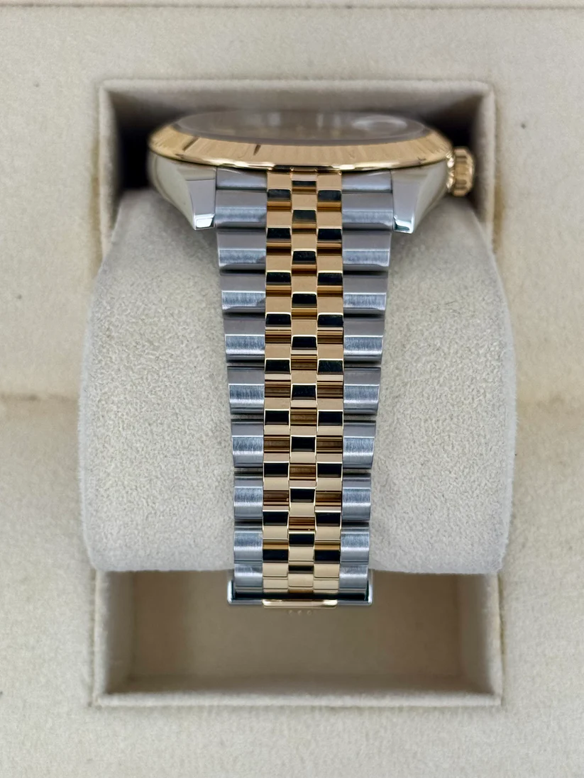 RLX Datejust 41mm Swiss Replica Watch | Two Tone Jubilee Bracele Champagne Fluted Dial Ref 126333 - LITELUX