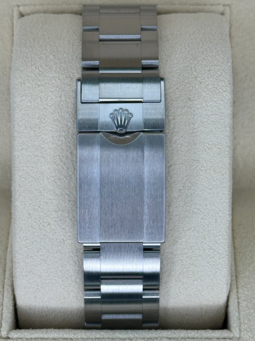 Rolex Explorer II 226570 Black 42mm Men’s Watch - LITELUX
