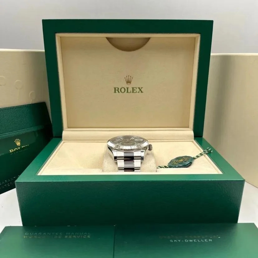RLX Sky-Dweller 42mm 336934-0001 Stainless Steel Green Dial Oyster - LITELUX