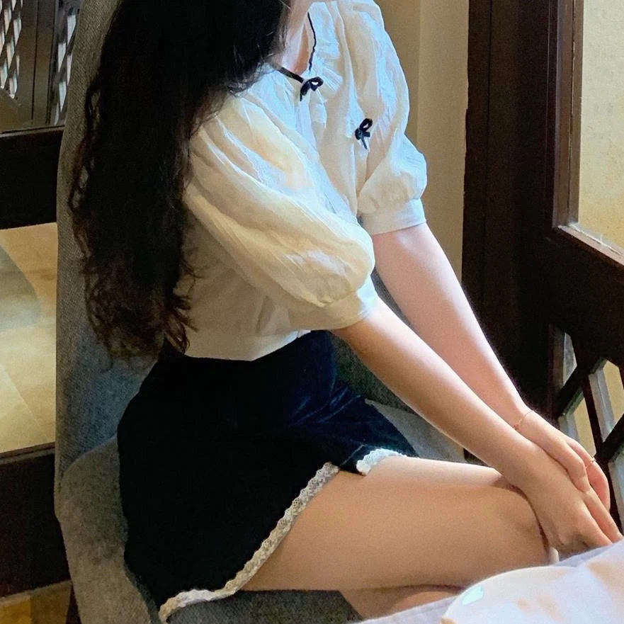 jpyuyuco-Button-Down Blouse With Puff Sleeves And Ribbons