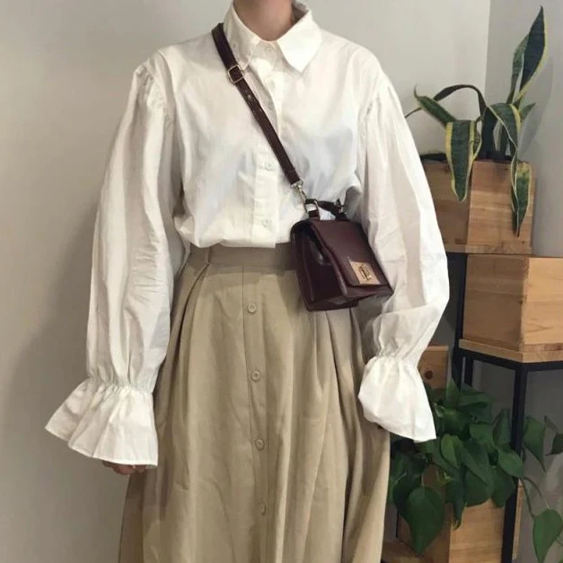 jpyuyuco-Button-Down Blouse With Flared Sleeves And Turn-Down Collar