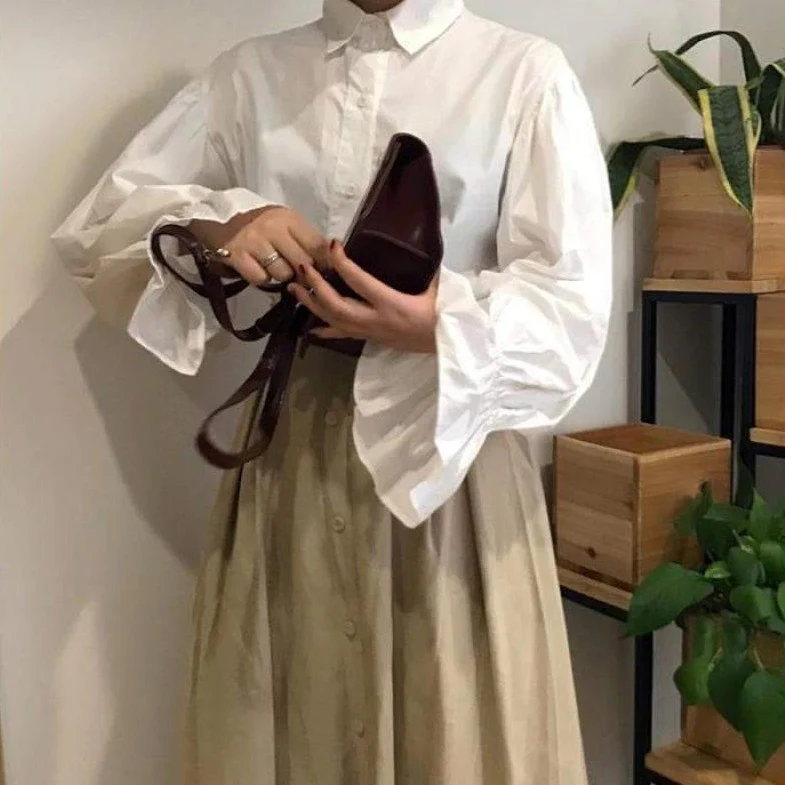 jpyuyuco-Button-Down Blouse With Flared Sleeves And Turn-Down Collar