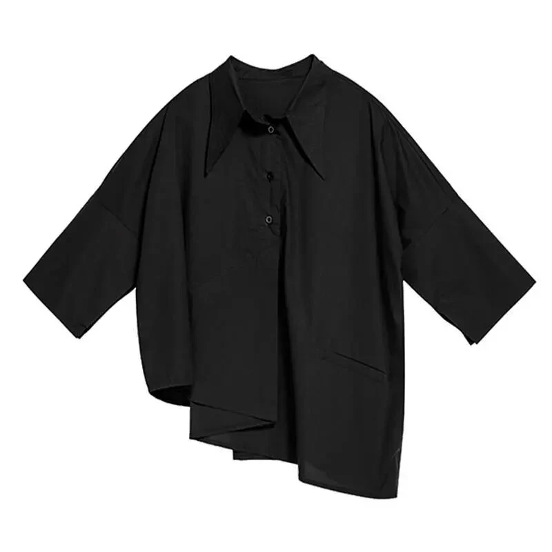 jpyuyuco-Asymmetrical Button-Up Blouse