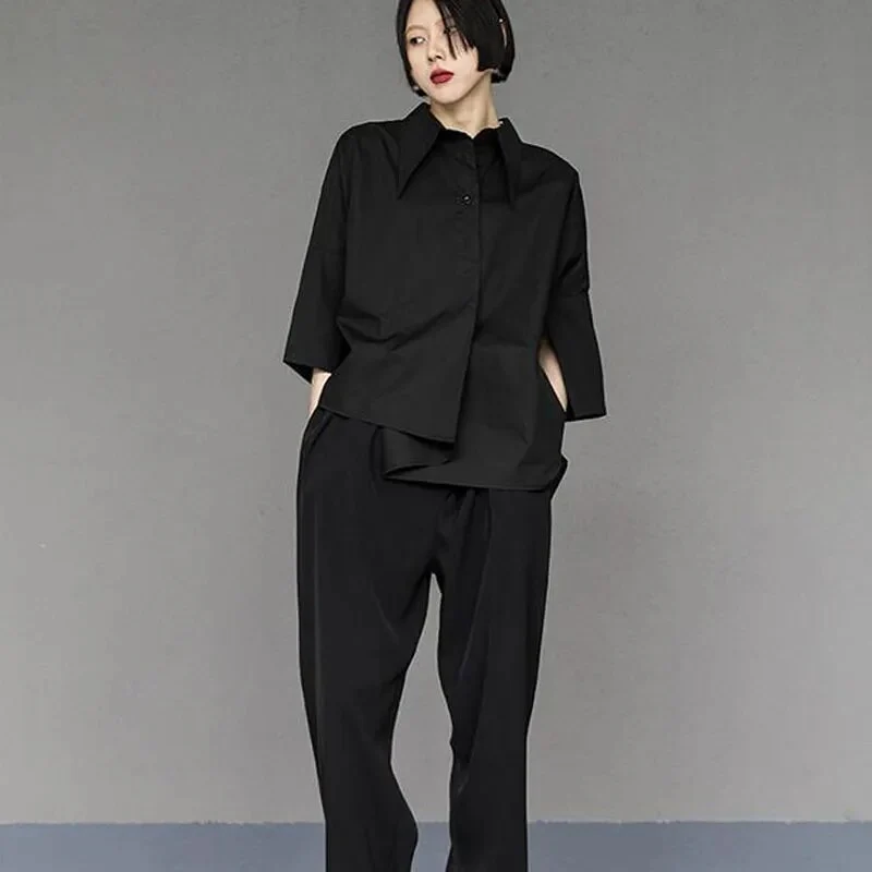 jpyuyuco-Asymmetrical Button-Up Blouse