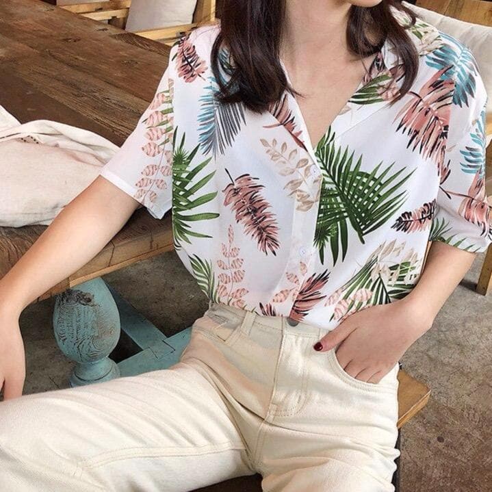 jpyuyuco-Shortsleeved Hawaii Shirt With Leaf Print