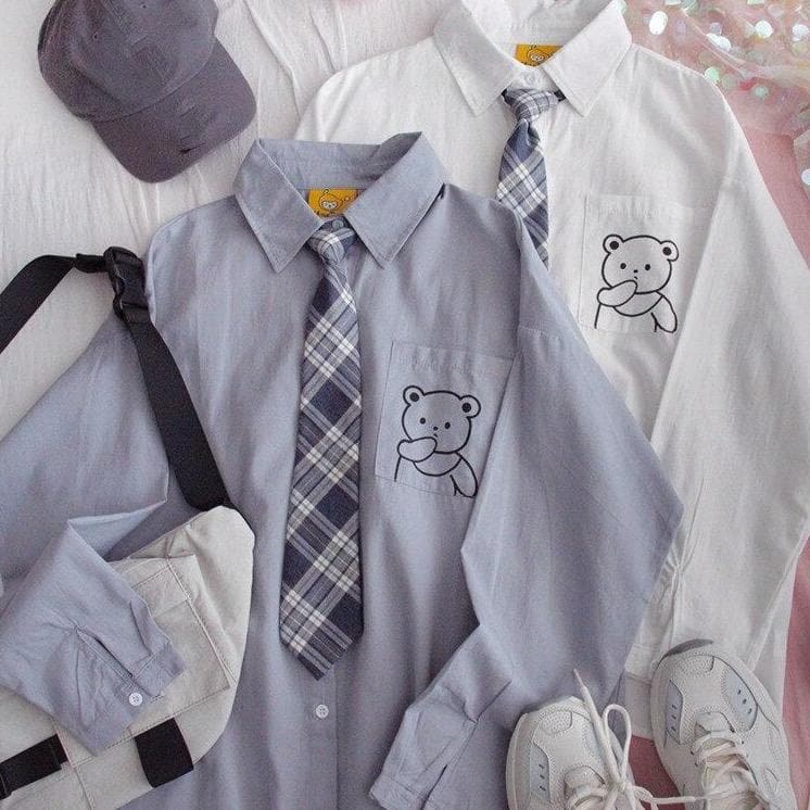 jpyuyuco-Buttoned Shirt With Bear Print And Plaid Tie
