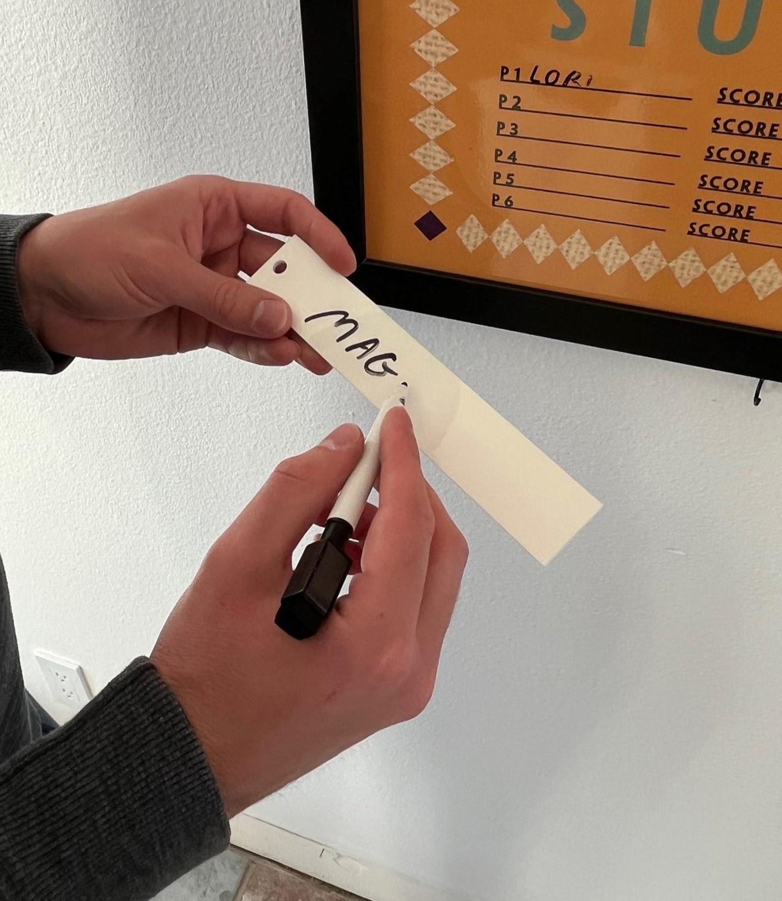 Words On The Wall™ - Fun Easy Game - Word Game - Board games - Wall art - Family gift - Game room - Home Decor - Unique Wall Game - Retro