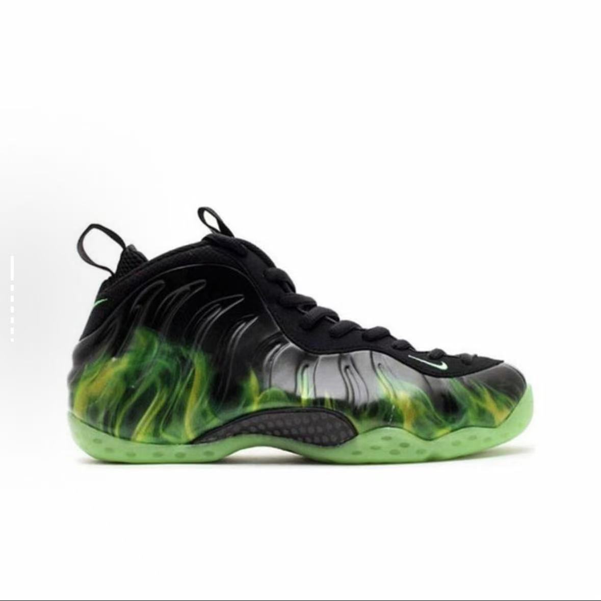 Nike Foamposite One 'Paranorman'