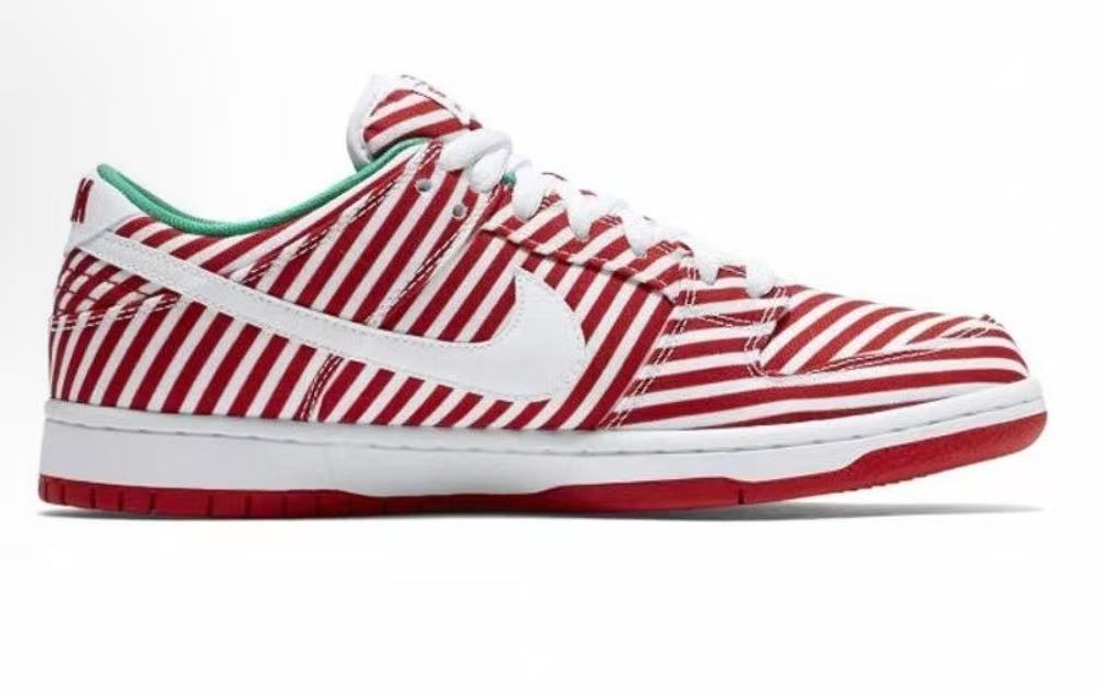Nike Dunk SB Candy Cane