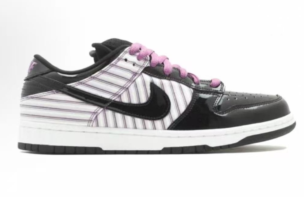 Nike Dunk SB Avenger Purple