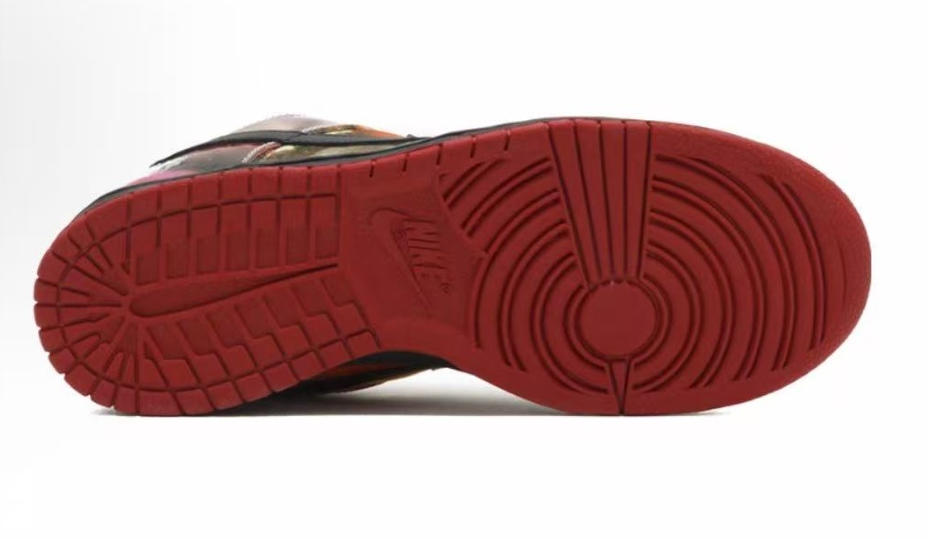 Nike Dunk SB Pushead 1