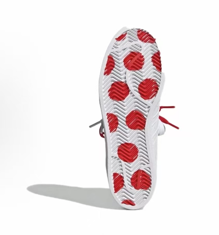 adidas originals x HELLO Kitty