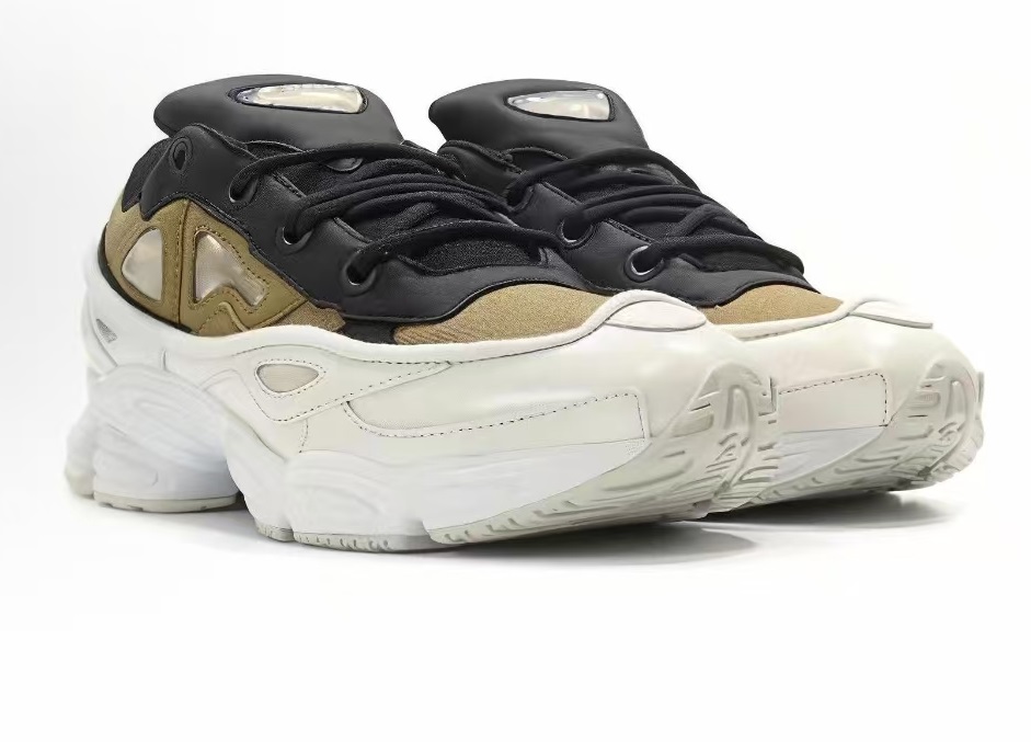 adidas originals  Ozweego Khaki