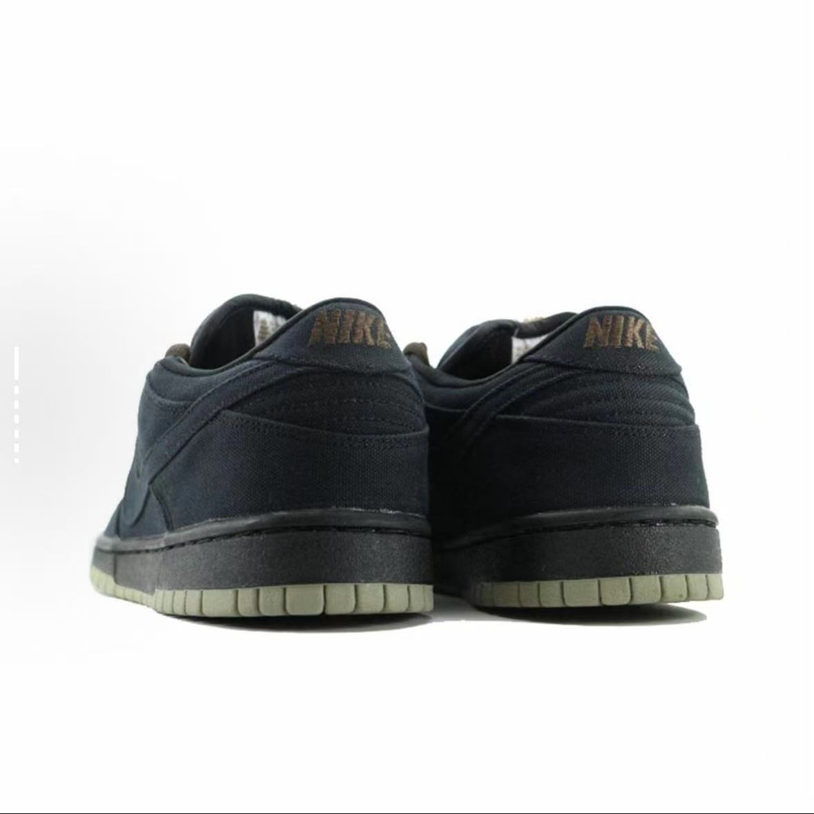 Nike Dunk SB Carhartt