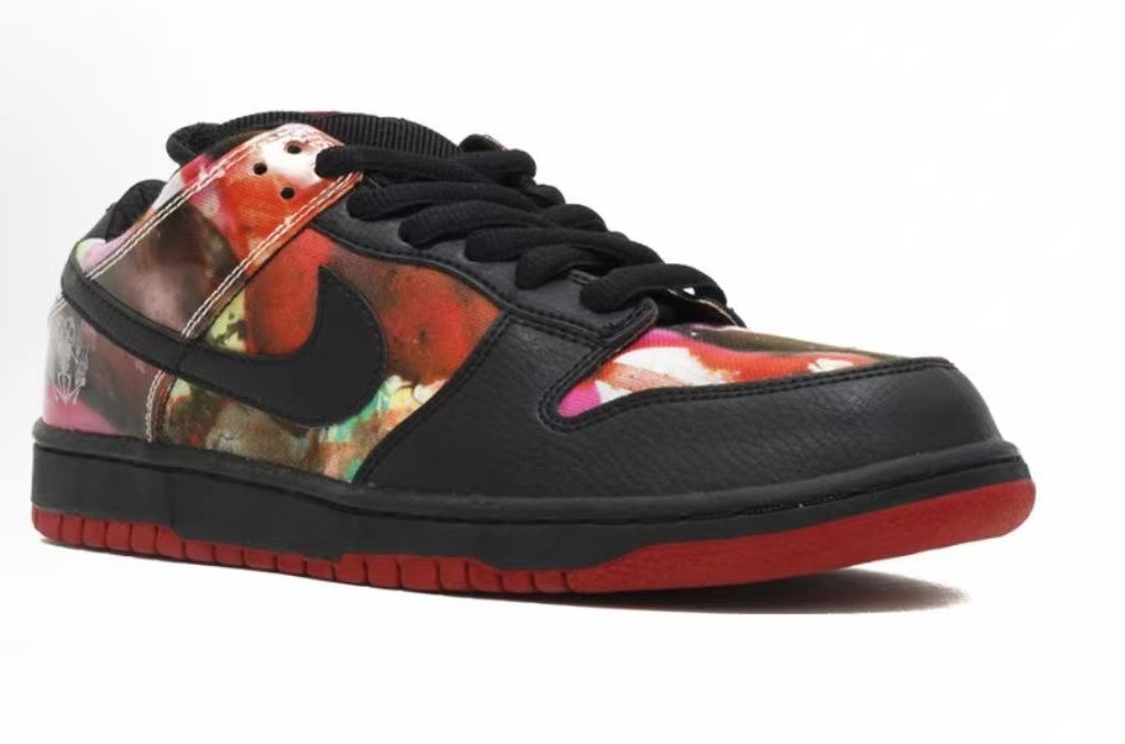 Nike Dunk SB Pushead 1