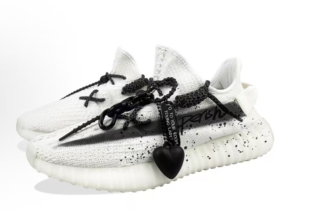 adidas originals Yeezy Boost350 V2