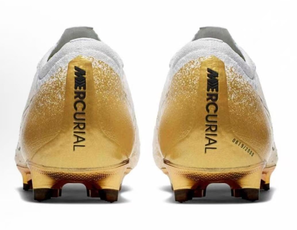 Nike Mercurial Vapor 12 刺客 12 Elite