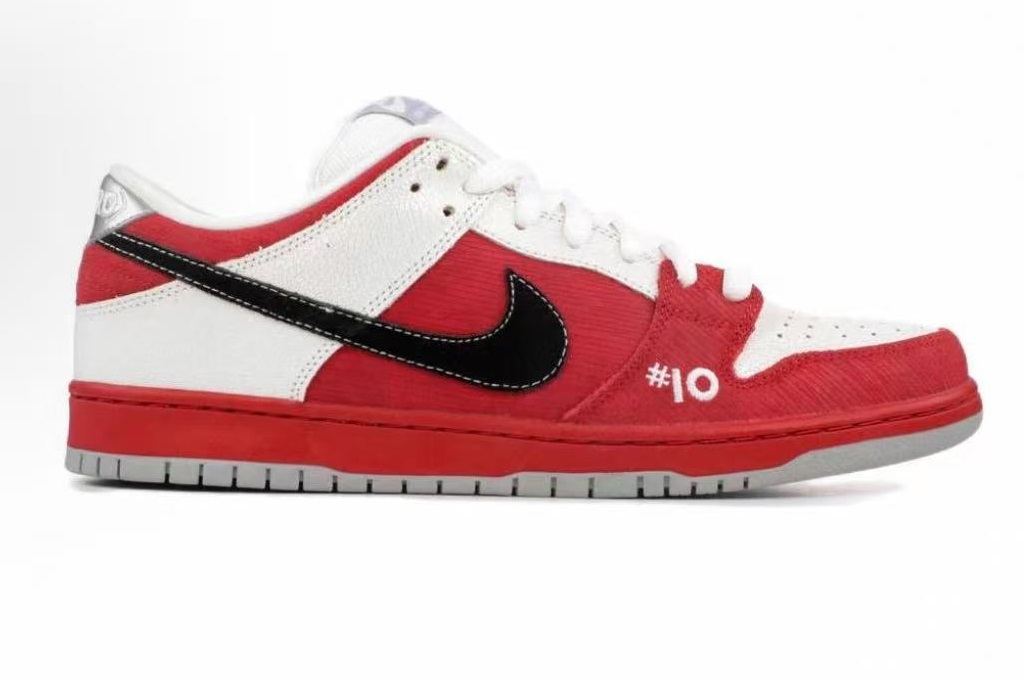 Nike Dunk SB Roller Derby