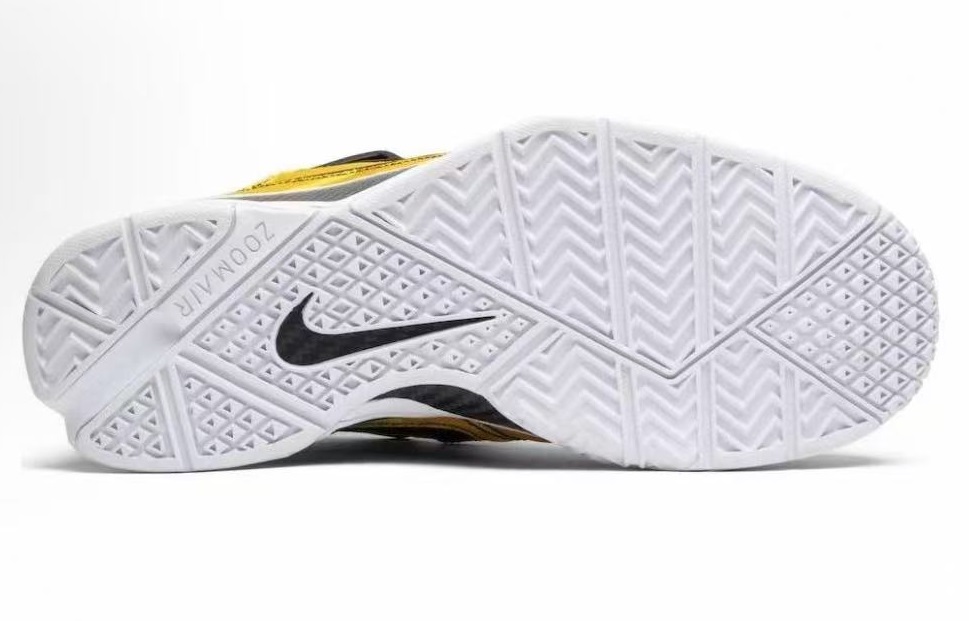 UNDEFEATED x Nike Zoom Kobe 1 Protro Yellow Camo (La Brea)