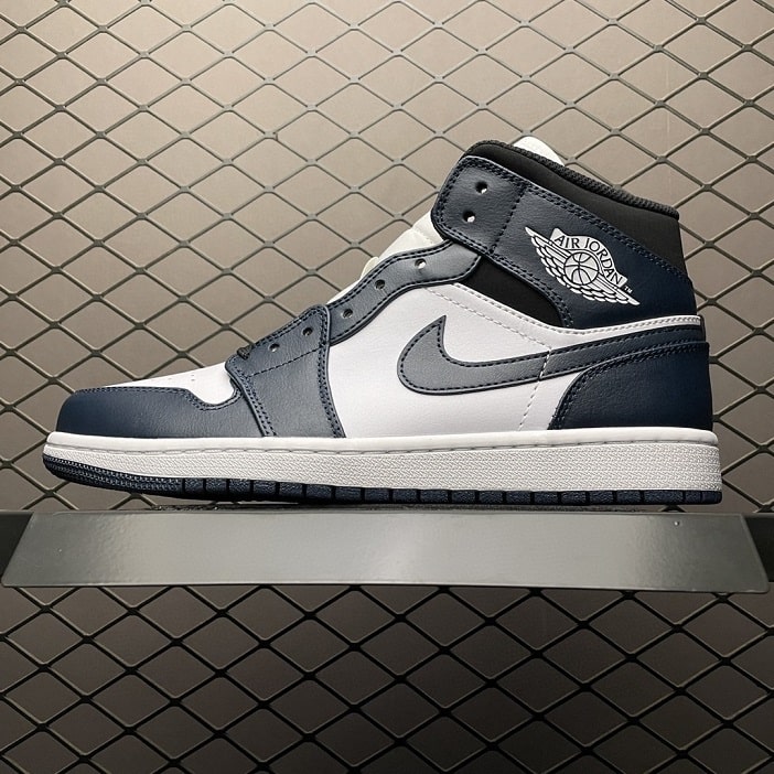 Air Jordan 1 Mid Armory Navy