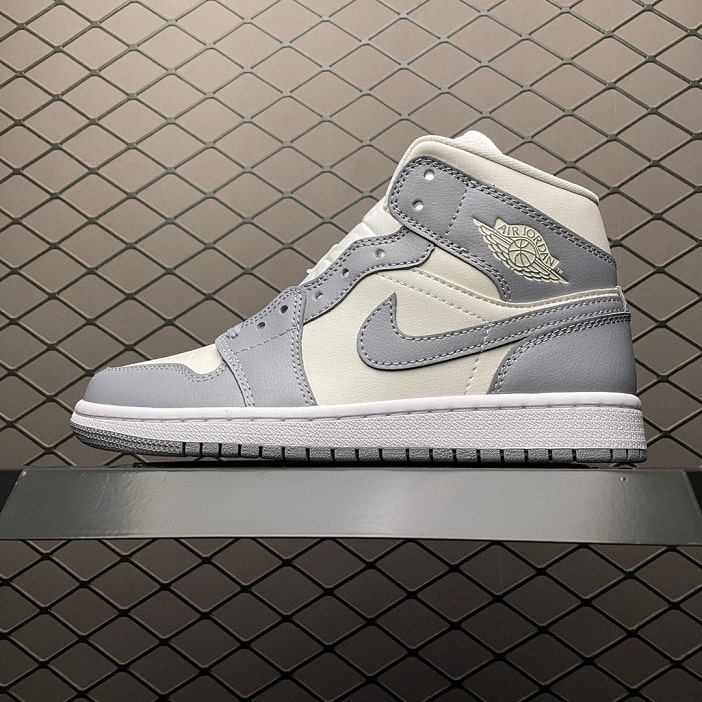 Air Jordan 1 MidStealth (W)