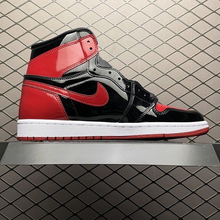 Air Jordan 1 High Retro Bred “Banned” (2016)