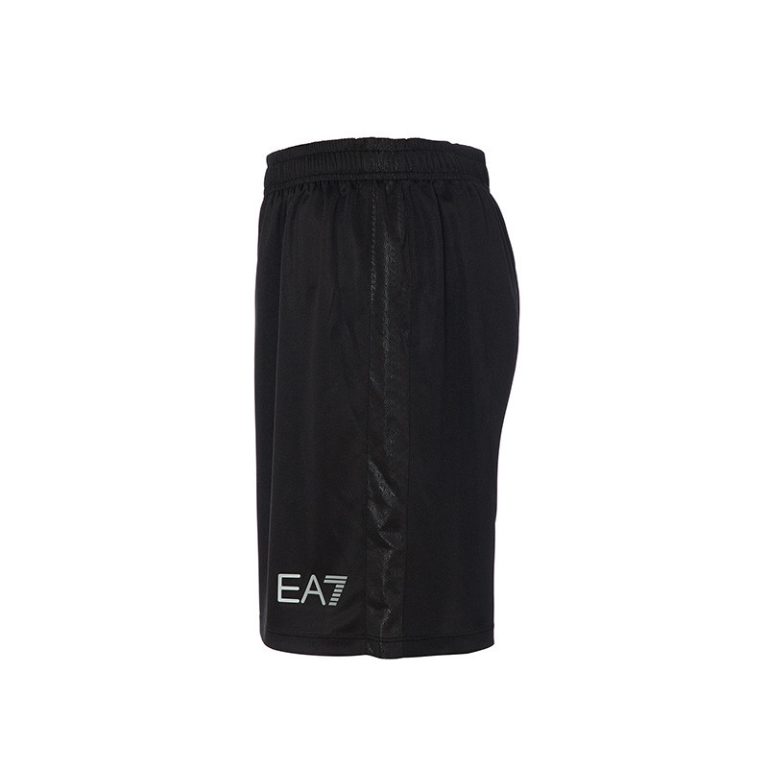 SHORT NAPLES HALLOWEEN 2023 2024