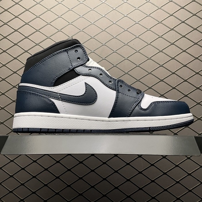 Air Jordan 1 Mid Armory Navy
