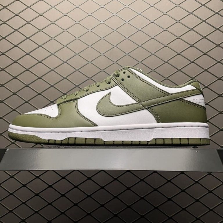 Dunk Low Medium Olive