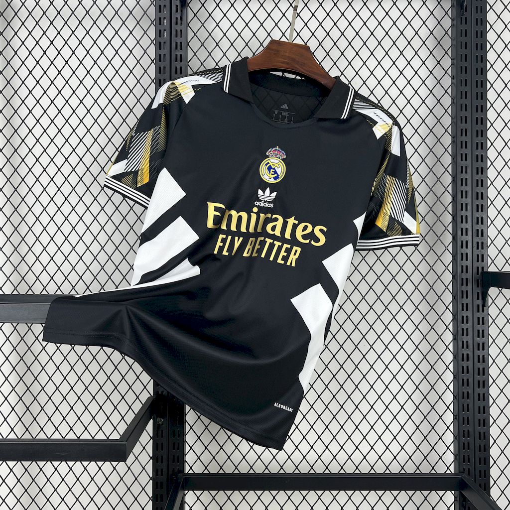Real Madrid 2025/26 Retro Special Edition Jersey S-4XL