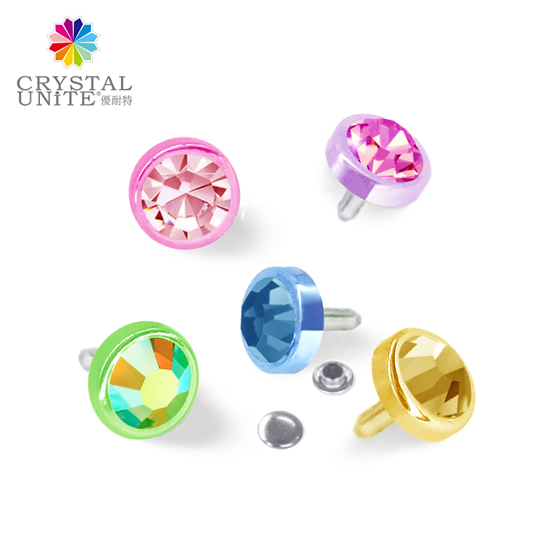 Rhinestone Rivet - neon effect