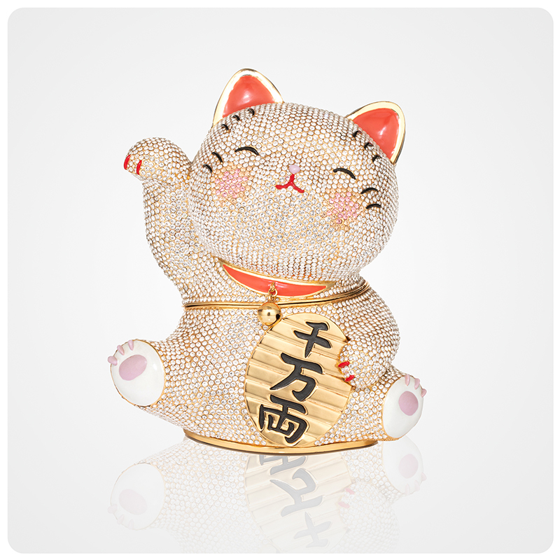 Wealth and Prosperity – Lucky Cat Ornament