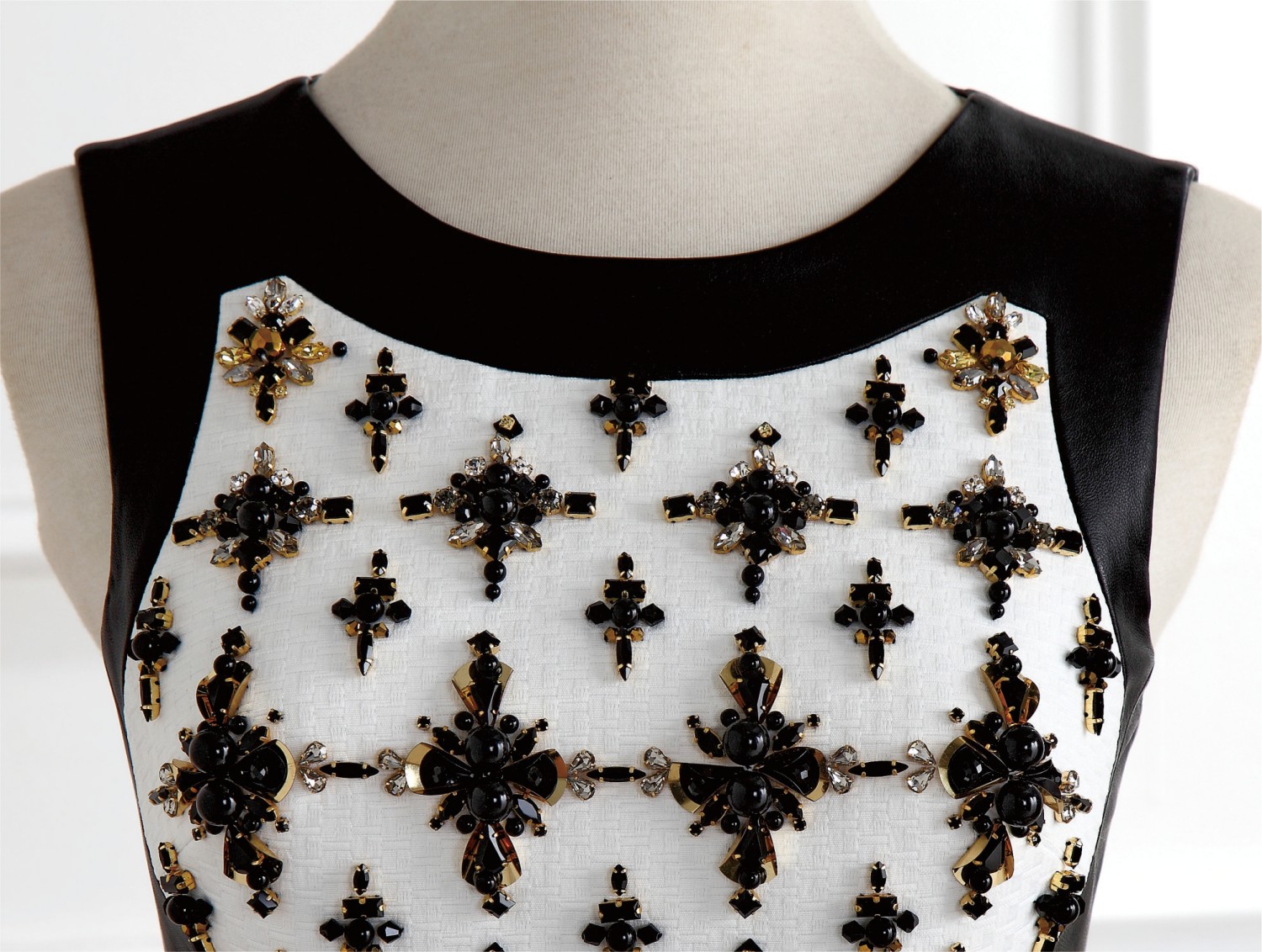 Premium B2B Solutions for Evening Gowns