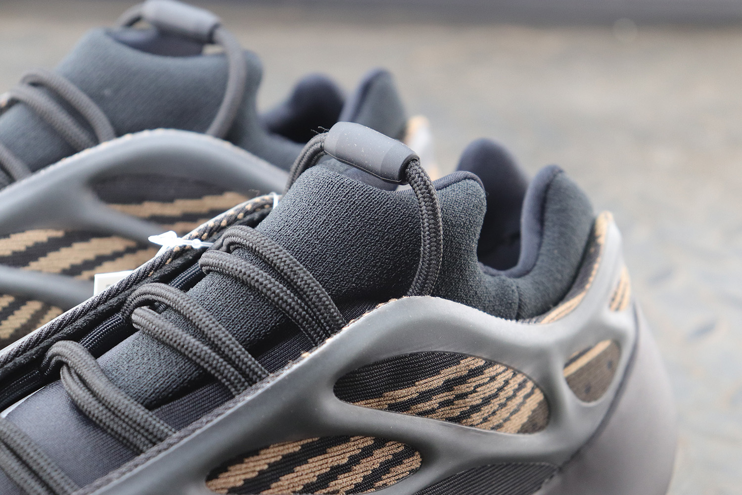 Adidas Yeezy 700 V3 Clay Brown