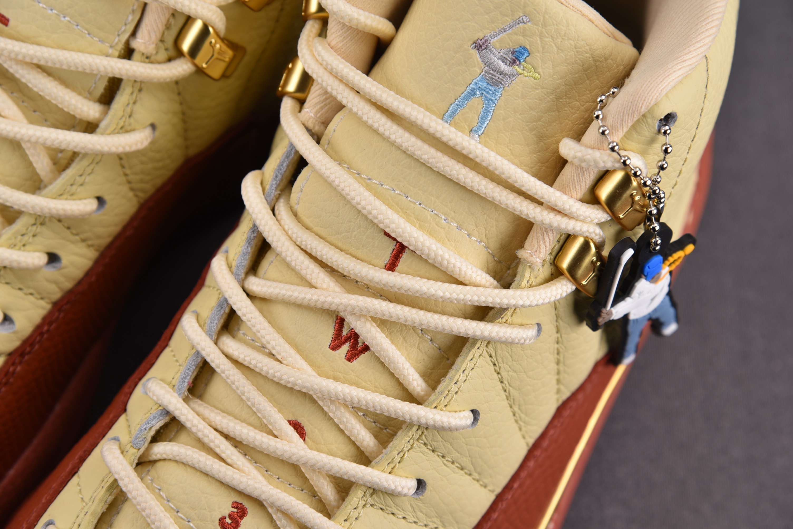 Jordan 12 Retro Eastside Golf