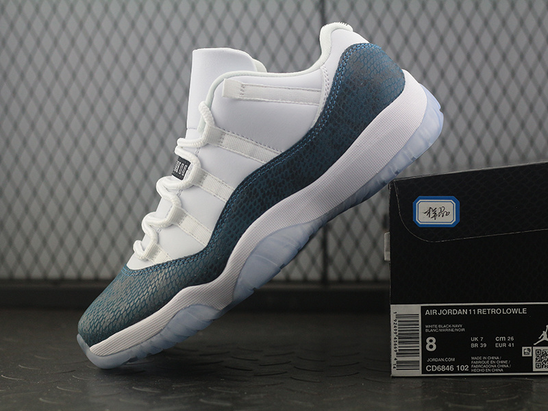 Jordan 11 Retro Low LE Blue Snakeskin