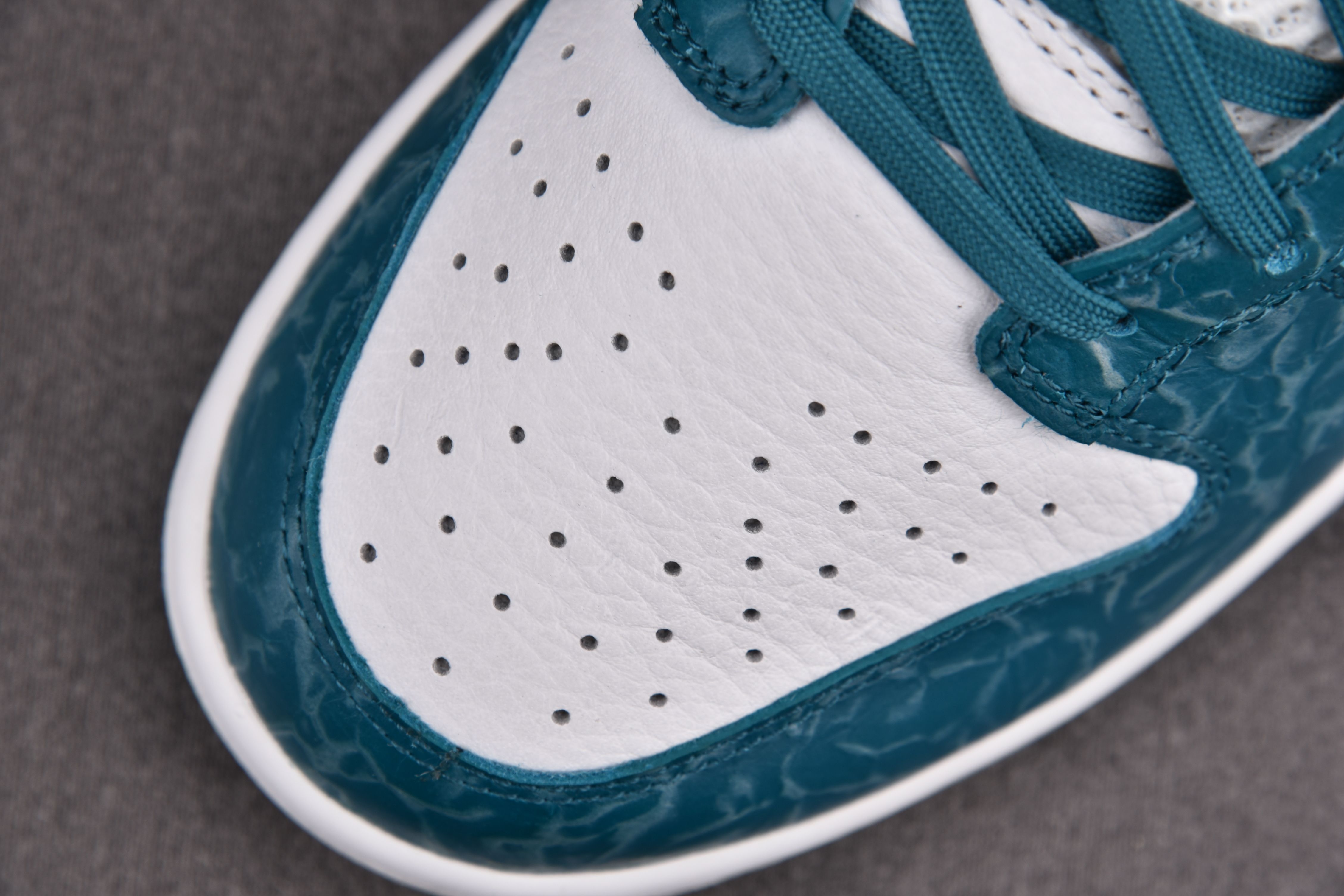 Nike Dunk Low Ocean (Women Size!!)