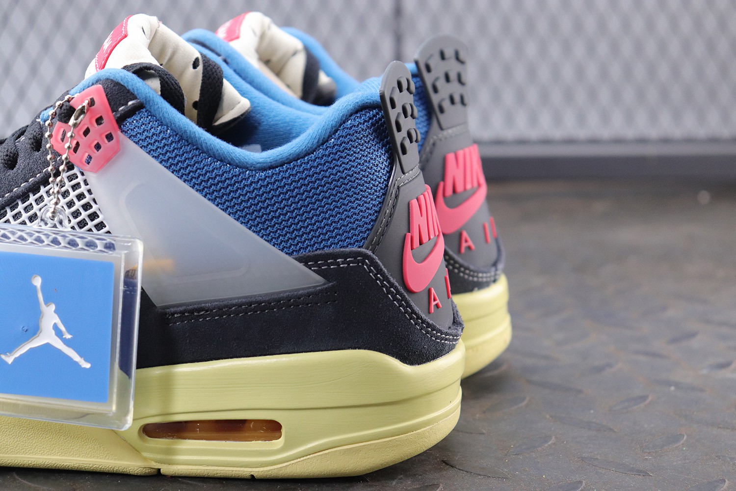 Jordan 4 Retro Union Off Noir