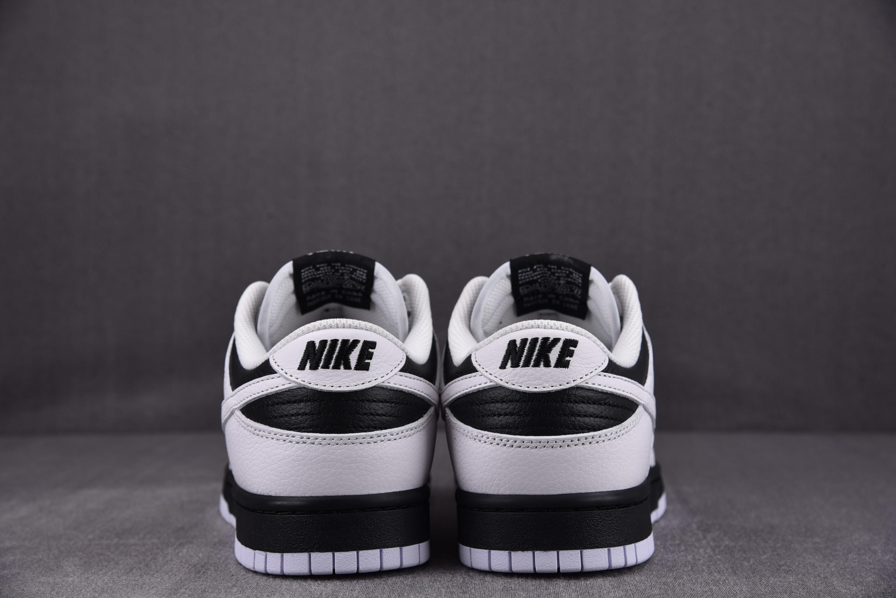 Nike Dunk Low Retro Reverse Panda
