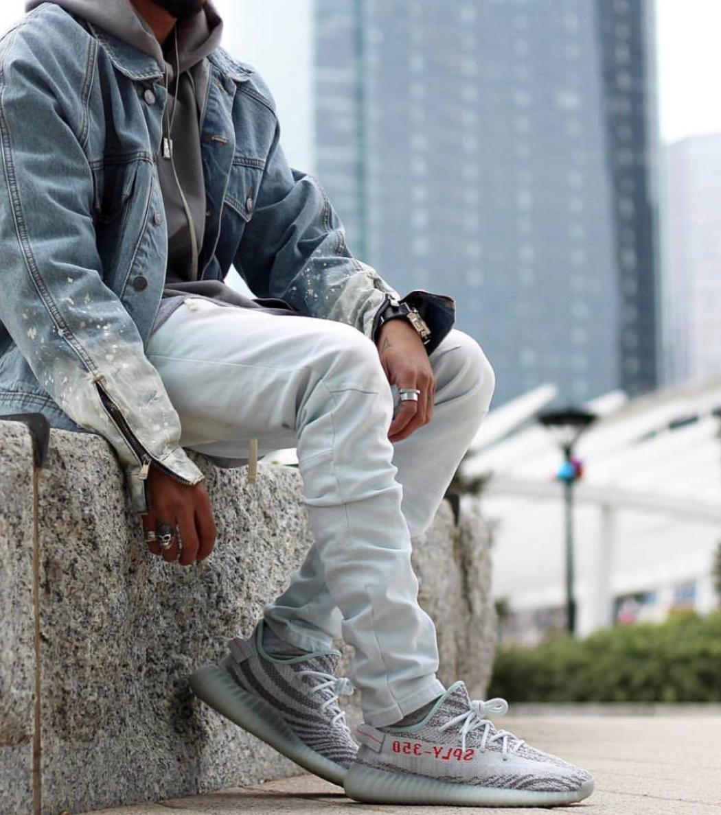 adidas Yeezy Boost 350 V2 Blue Tint