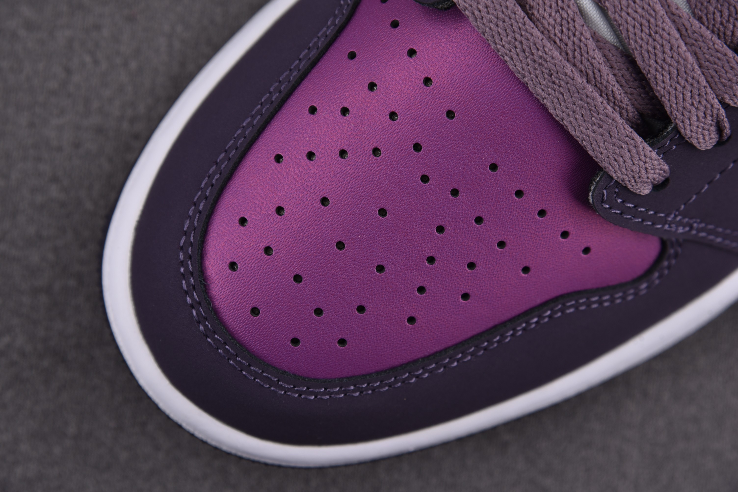 Jordan 1 Retro Low Golf NRG Purple Smoke