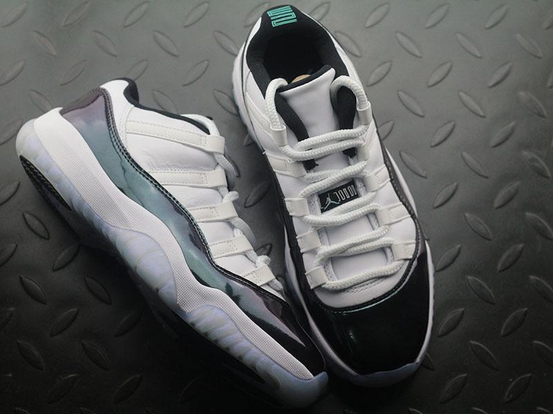 Jordan 11 Retro Low Easter/Emerald