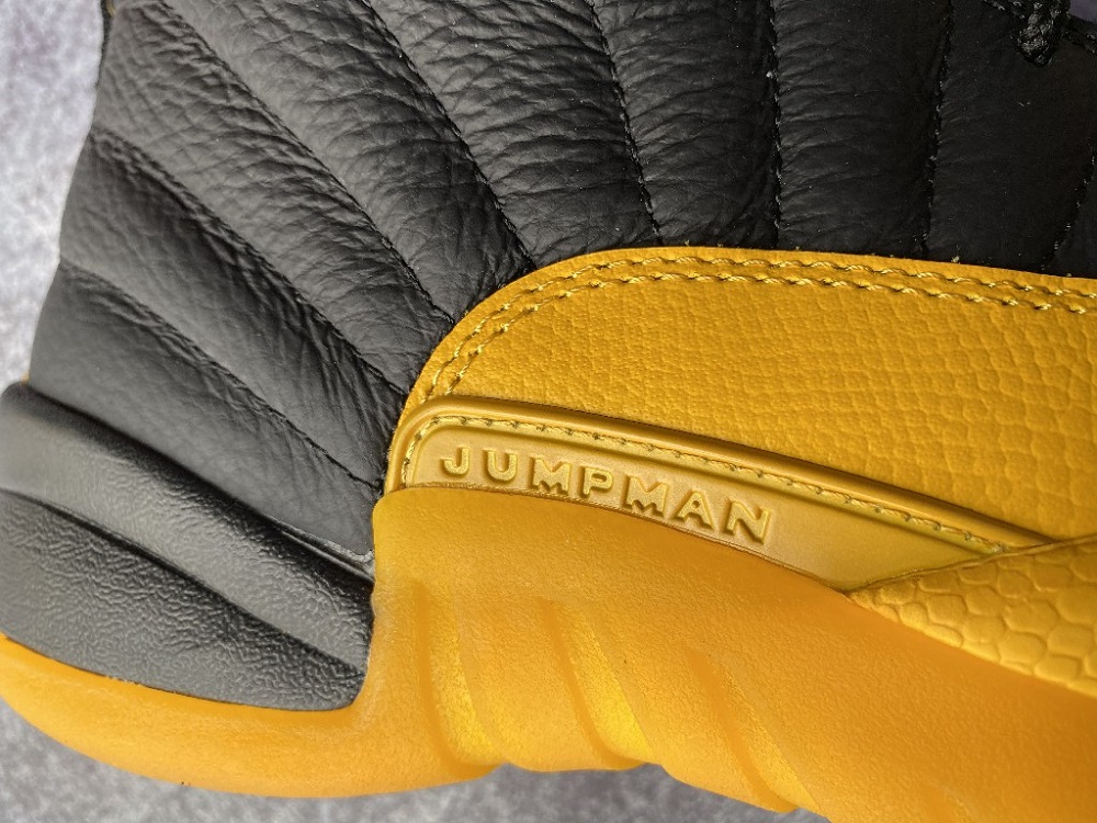 Jordan 12 Retro University Gold