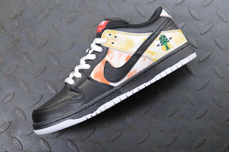 Nike SB Dunk Low Raygun Tie-Dye Black
