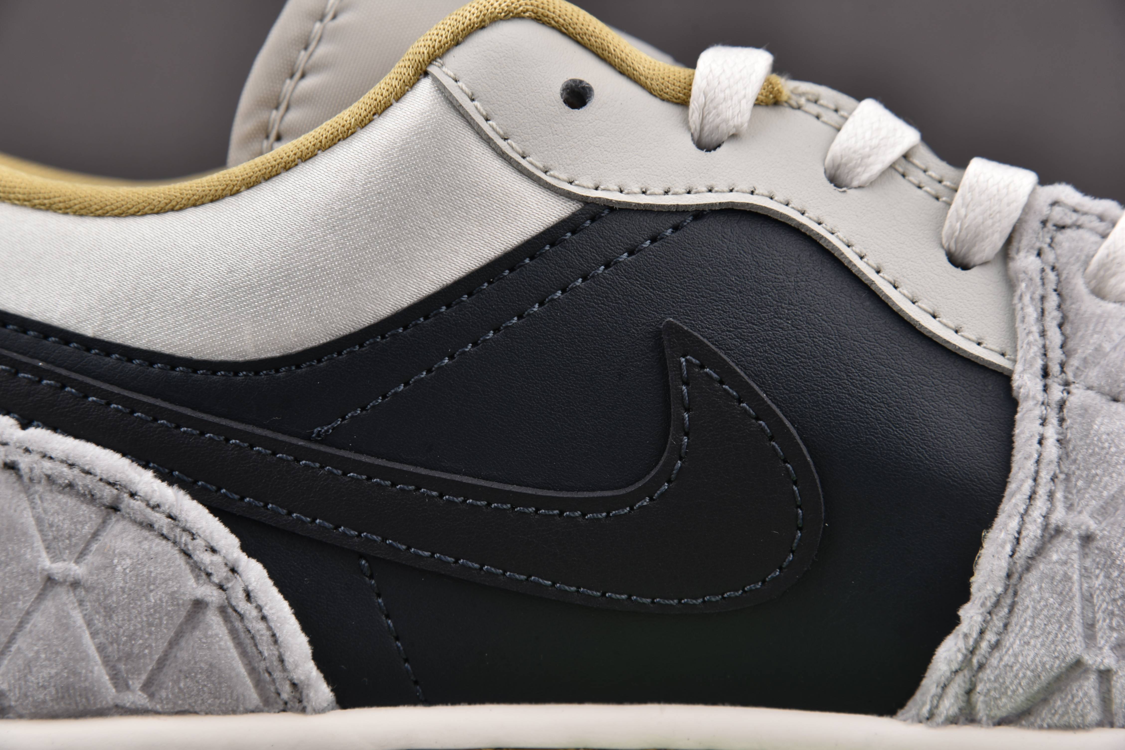 Jordan 1 Low Beaded Swoosh