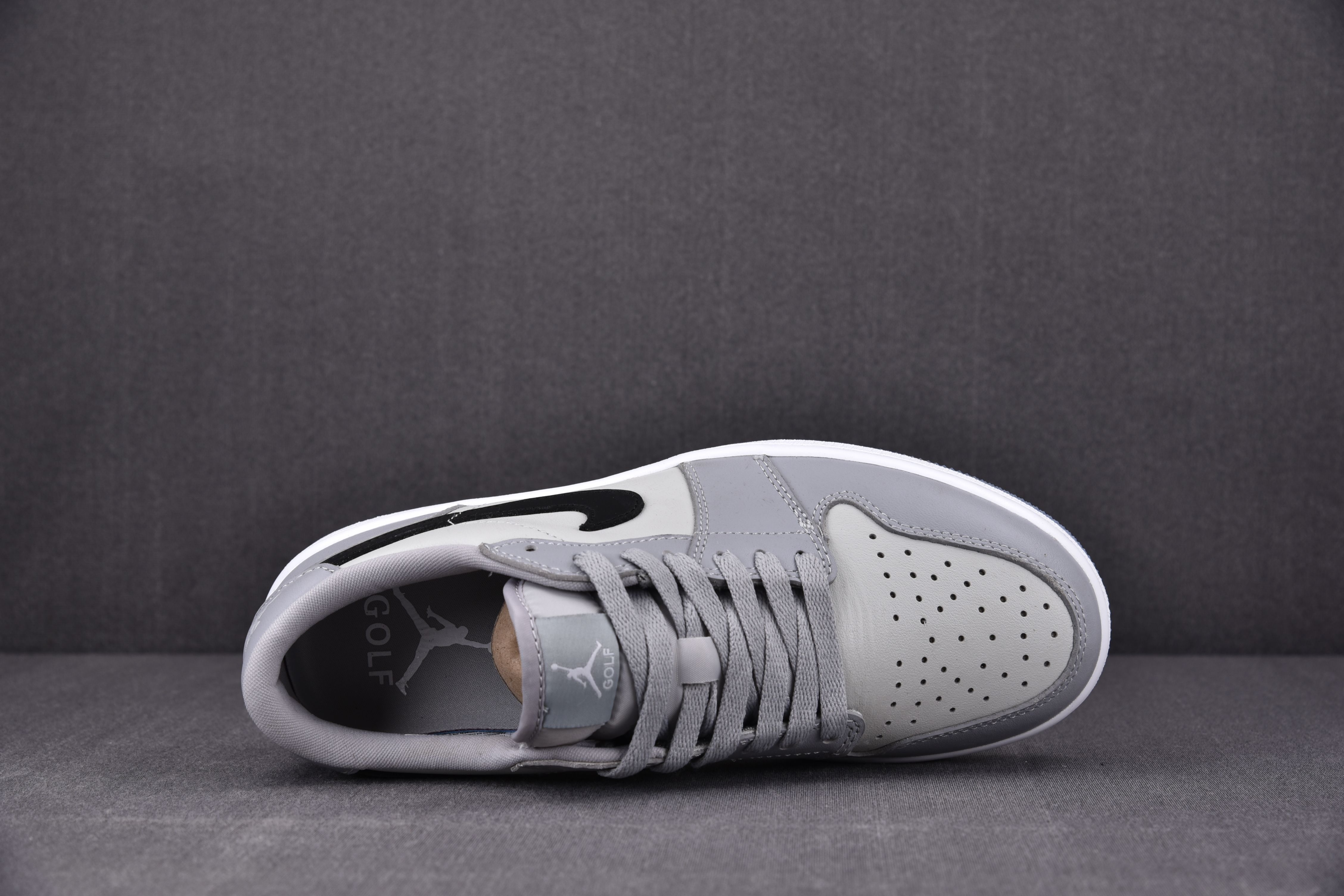 Jordan 1 Retro Low Golf Wolf Grey