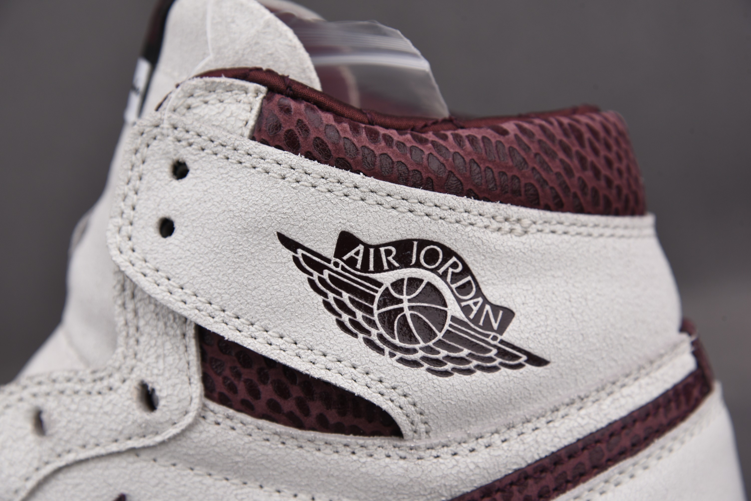 Jordan 1 Retro High OG A Ma Maniére