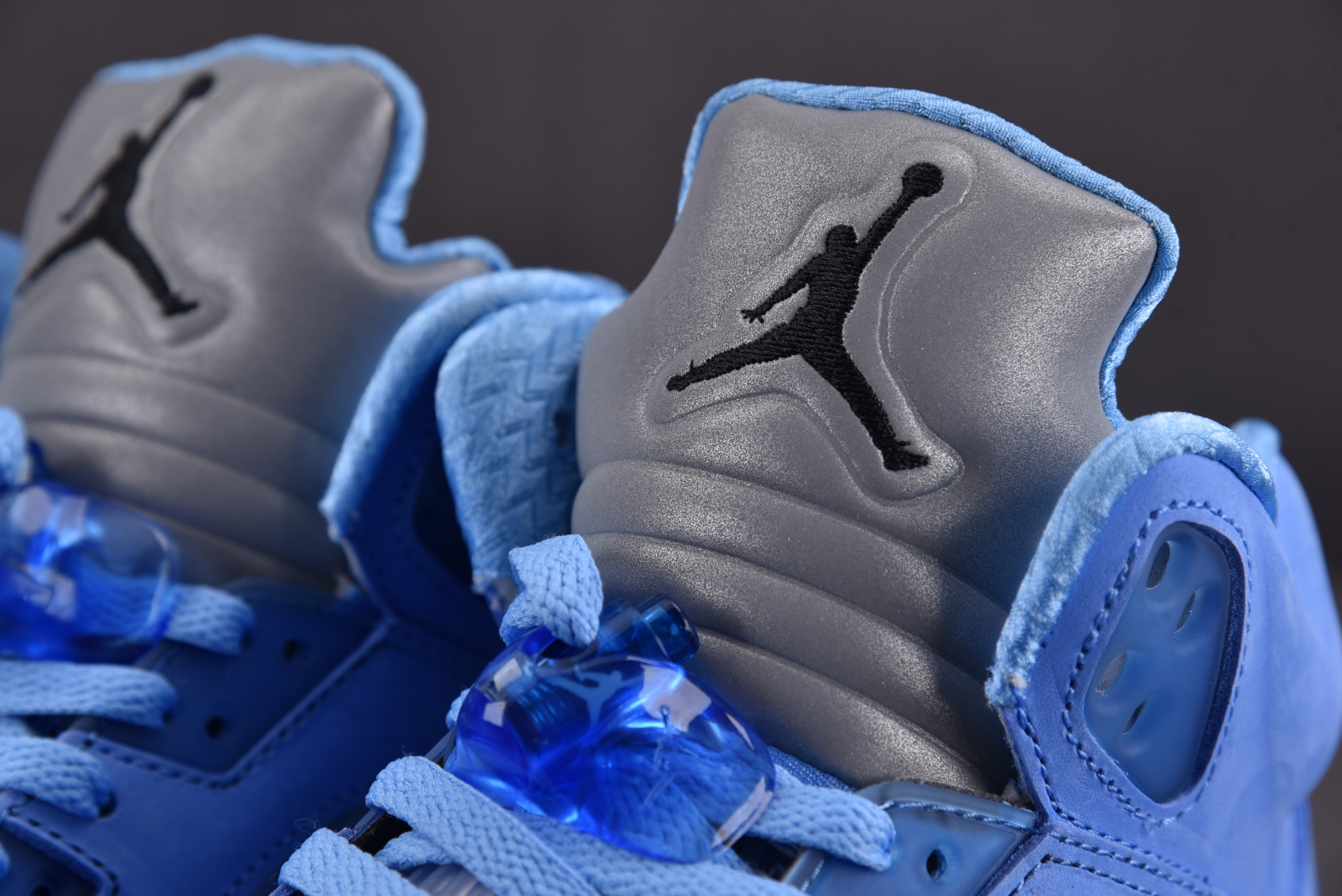Jordan 5 UNC University Blue