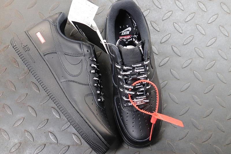 Nike Air Force 1 Low Supreme Black