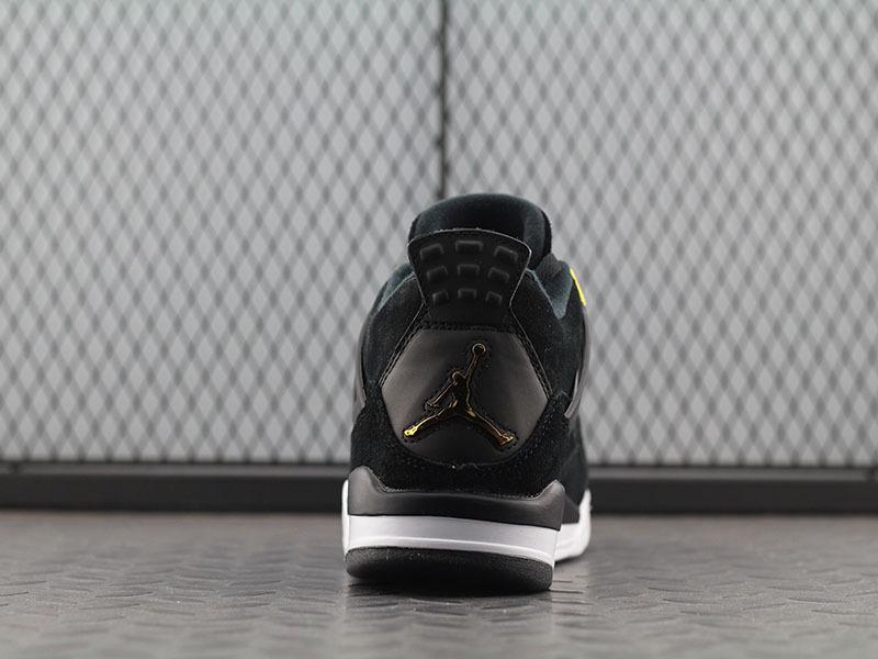 Jordan 4 Retro Royalty